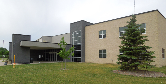 Exterior Photo of Shores Recreation Centre in Forest